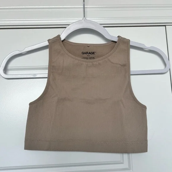 Garage Tank - Picture 3 of 4